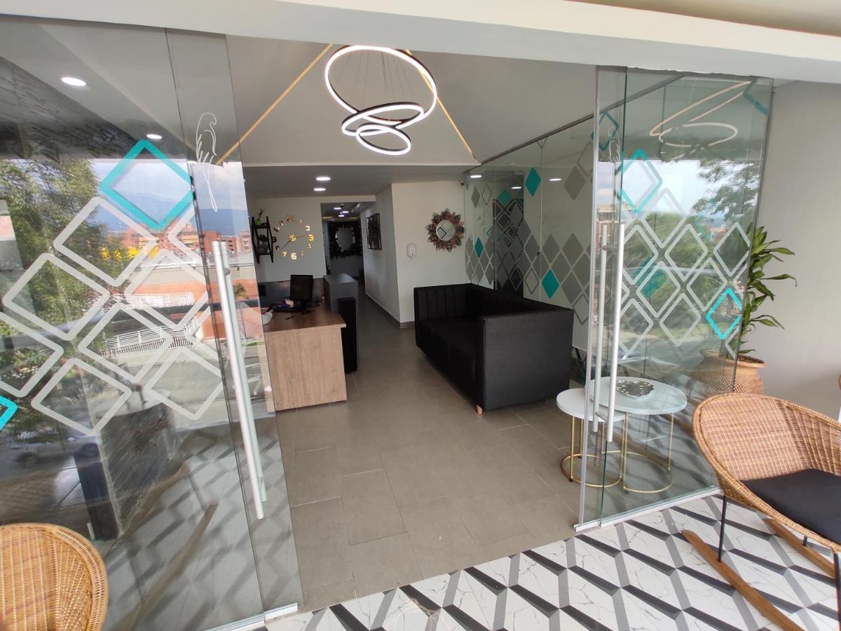 Hostel Boutique Nido De Loros Medellin Bagian luar foto